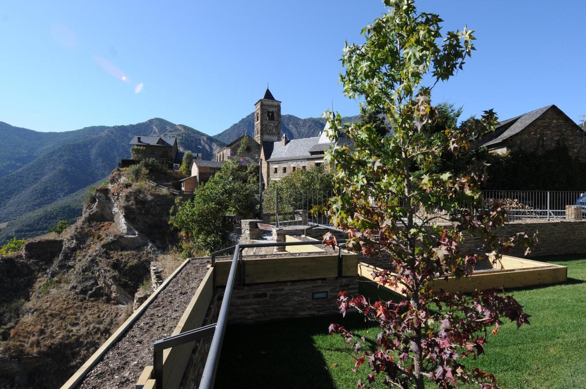 Casa Rural La Comella Tirvia Exterior photo