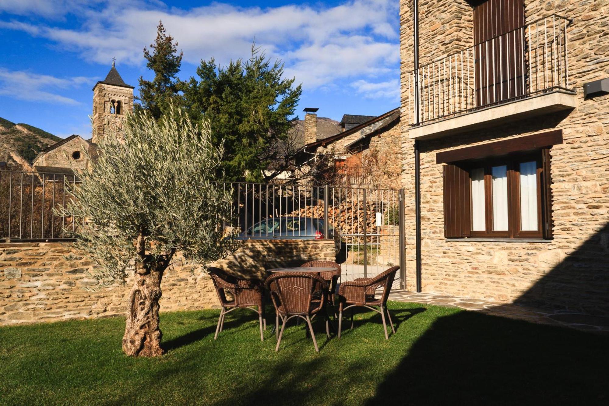 Casa Rural La Comella Tirvia Exterior photo